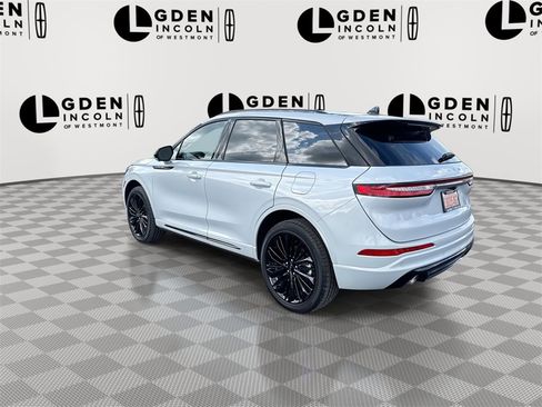 Certified 2025 Lincoln Corsair Reserve w/ Equipment Group 202A image 6