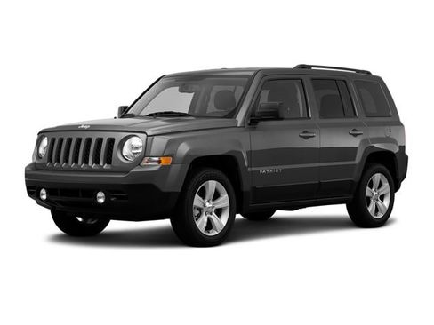 Used 2016 Jeep Patriot High Altitude image 17