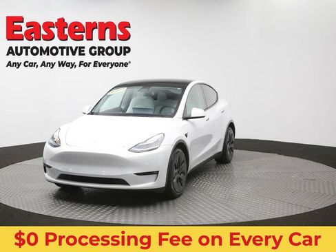 Used 2022 Tesla Model Y Long Range AWD/4WD image 50