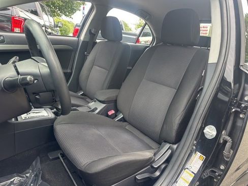 Used 2011 Mitsubishi Lancer ES image 10