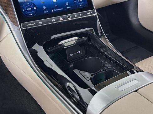 New 2027 Mercedes-Benz CLE 300 4MATIC Coupe image 5