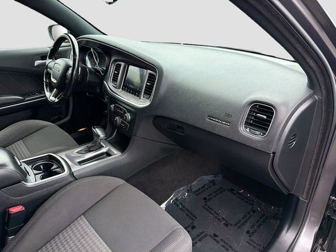 Used 2019 Dodge Charger GT RWD image 27