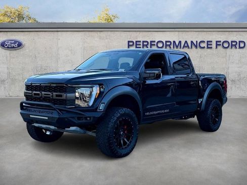 Used 2023 Ford F150 Raptor image 2