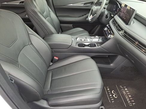 Certified 2025 INFINITI QX60 Luxe w/ Cargo Package image 28