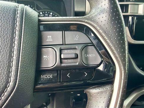 Used 2022 Toyota Tundra SR5 AWD/4WD image 34