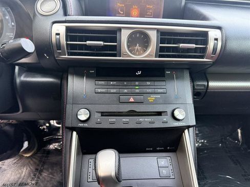 Used 2015 Lexus IS 250 image 38