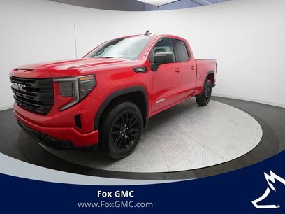 Used 2025 GMC Sierra 1500 Elevation