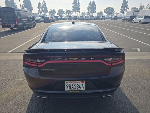 Used 2022 Dodge Charger SXT RWD image 6