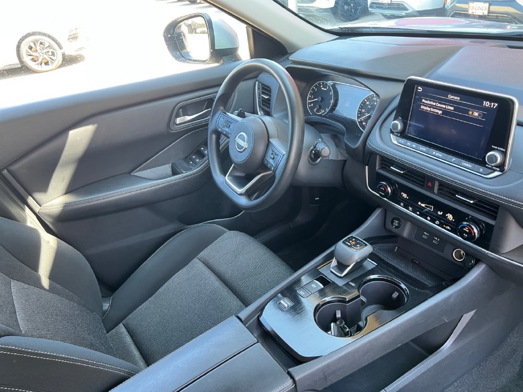 Used 2024 Nissan Rogue SV FWD image 49