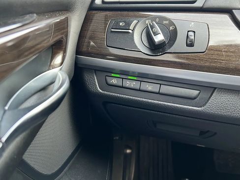 Used 2011 BMW ActiveHybrid 7 Li image 28