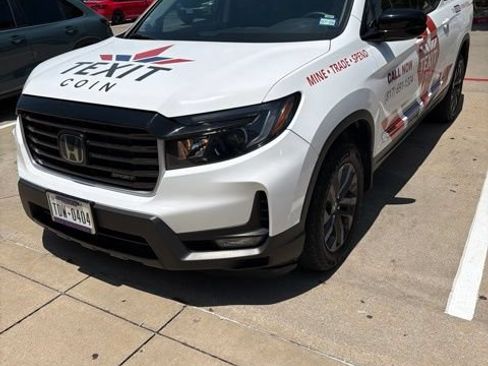 Used 2023 Honda Ridgeline Sport image 1
