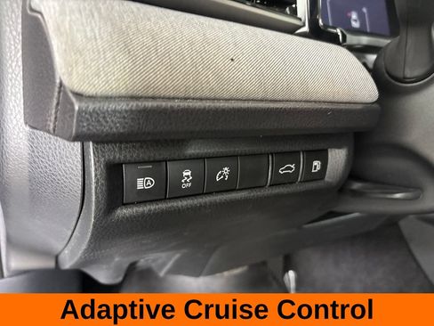 Used 2026 Toyota Camry LE FWD image 10