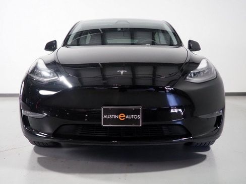 Used 2023 Tesla Model Y Long Range AWD/4WD image 49
