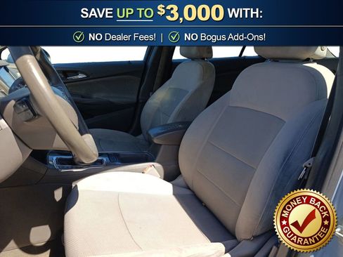 Used 2017 Chevrolet Cruze LT image 14