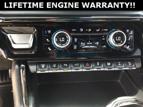 Certified 2024 GMC Sierra 2500 AT4X image 20