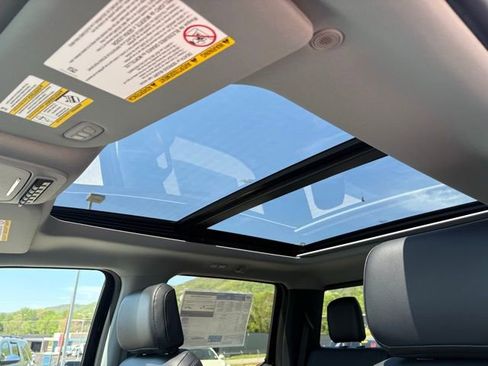 New 2026 Ford F350 Lariat image 33