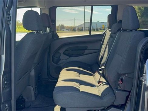 Used 2017 Ford Transit Connect XLT image 11