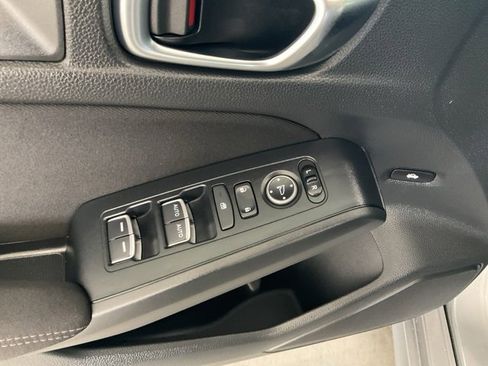 Used 2023 Honda Civic LX image 5