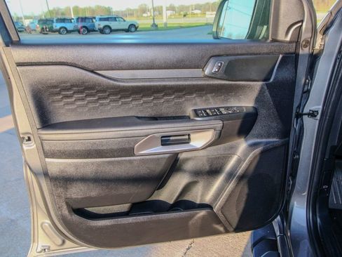 Used 2025 Ford Ranger XLT w/ Equipment Group 301A High AWD/4WD image 11
