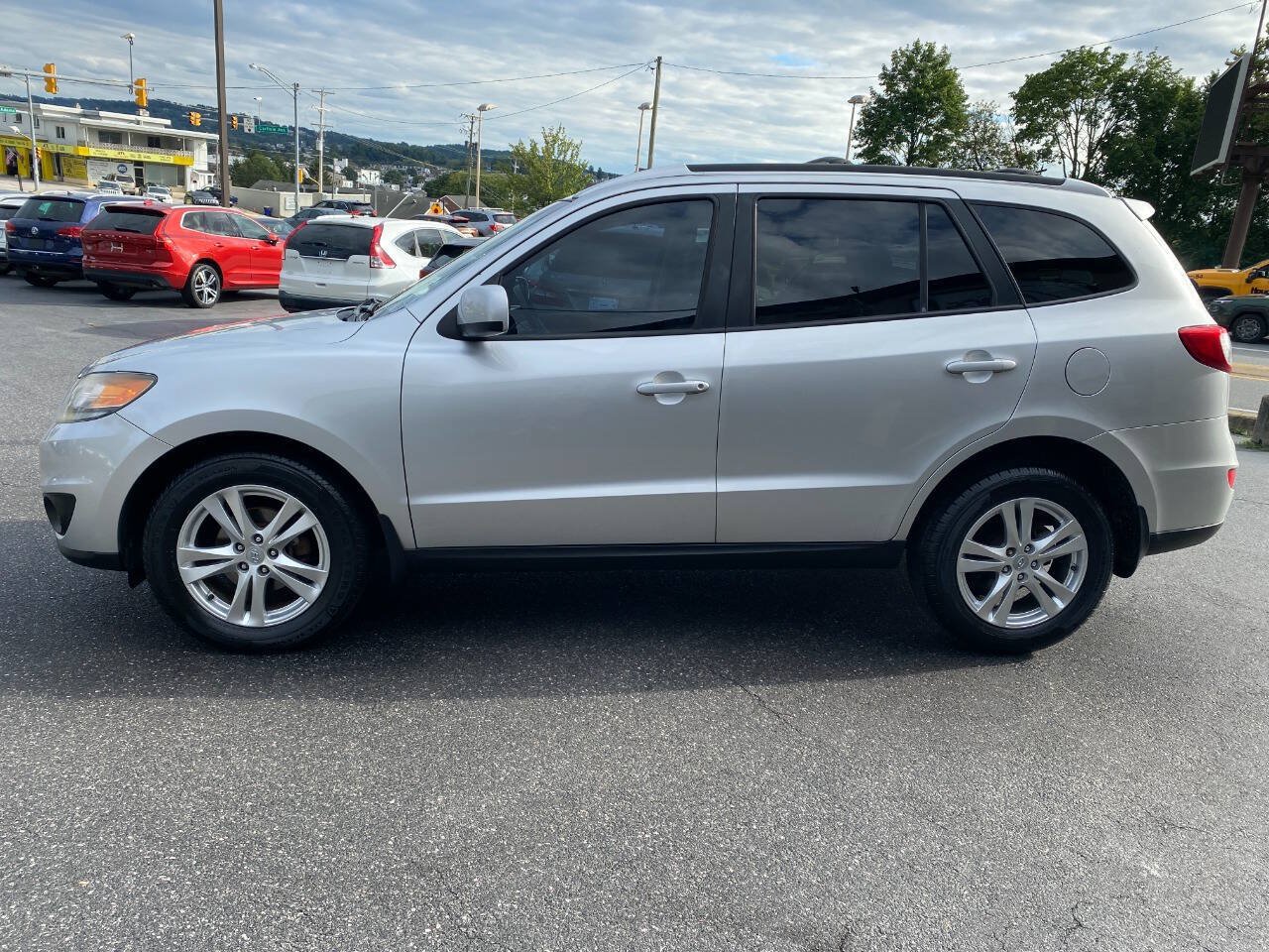 Used 2012 Hyundai Santa Fe SE AWD/4WD image 6
