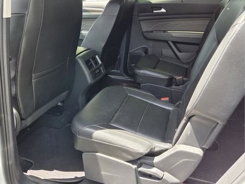Used 2022 Volkswagen Atlas SE FWD image 9