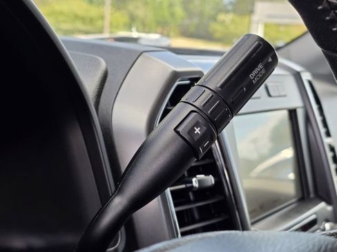 Used 2018 Ford F150 XLT w/ Equipment Group 302A Luxury RWD image 24
