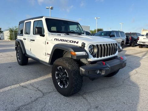 Used 2025 Jeep Wrangler Unlimited Rubicon AWD/4WD image 7