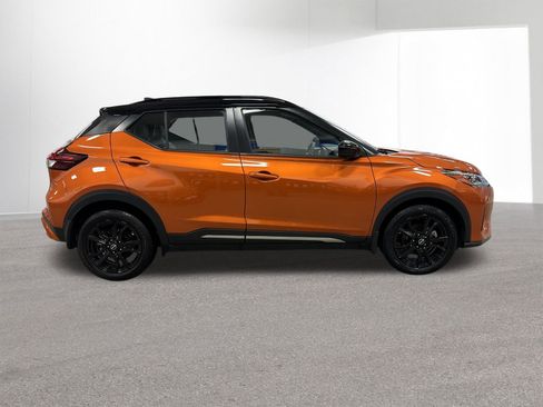 Certified 2023 Nissan Kicks SR w/ SR Premium Package image 37
