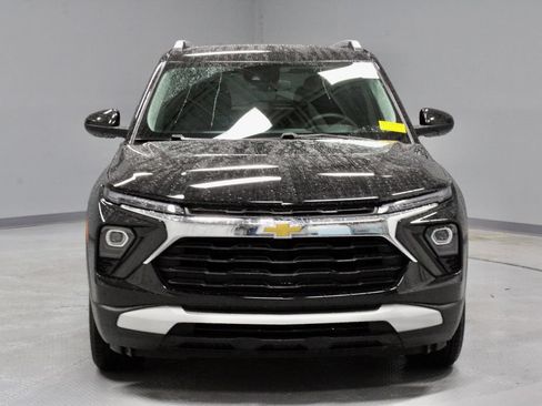 Used 2025 Chevrolet TrailBlazer LT FWD image 5