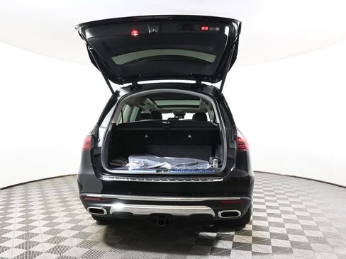 New 2026 Mercedes-Benz GLS 450 4MATIC image 40