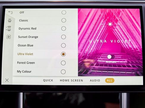 Used 2025 Land Rover Range Rover SE image 70