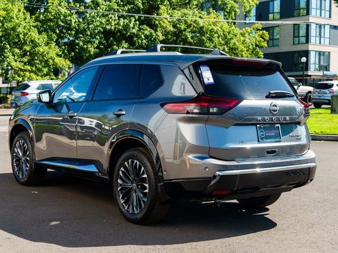 New 2026 Nissan Rogue Platinum w/ Platinum Premium Package image 4