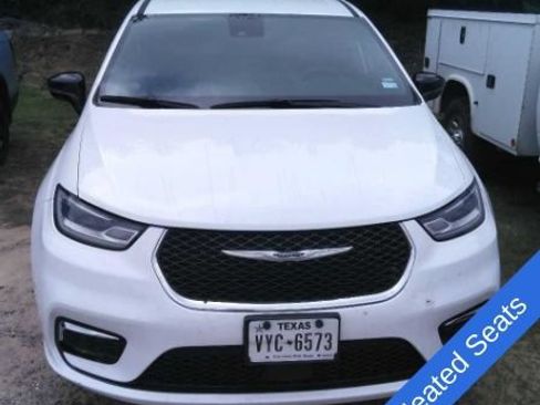 Used 2025 Chrysler Pacifica Select FWD image 5