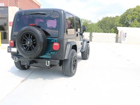 Used 1998 Jeep Wrangler SE AWD/4WD image 26