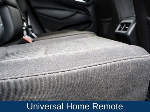 Used 2021 Chevrolet Equinox LT image 18