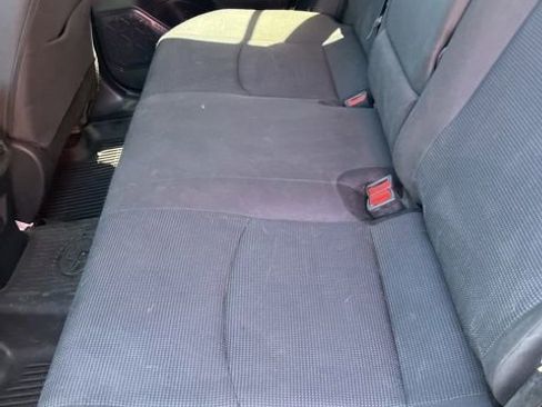 Used 2024 Toyota RAV4 LE AWD/4WD image 10