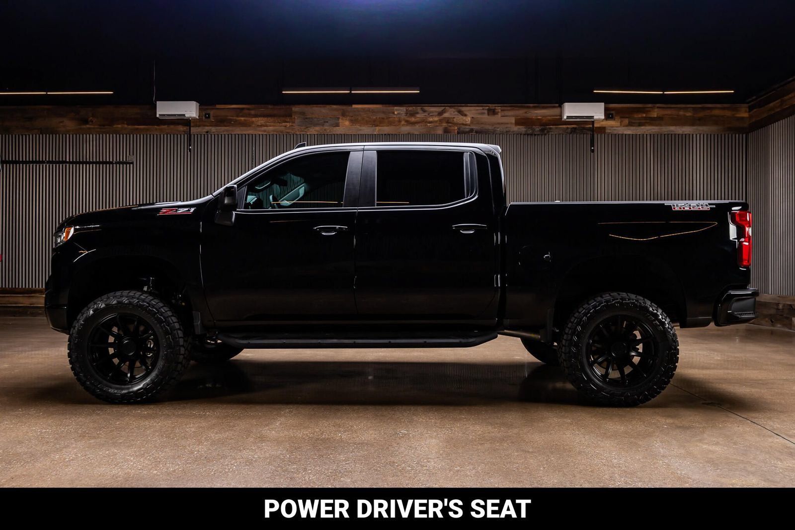 Used 2026 Chevrolet Silverado 1500 LT Trail Boss w/ Protection Package AWD/4WD image 6