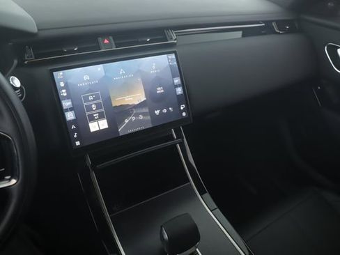 Used 2026 Land Rover Range Rover Velar Dynamic SE image 27