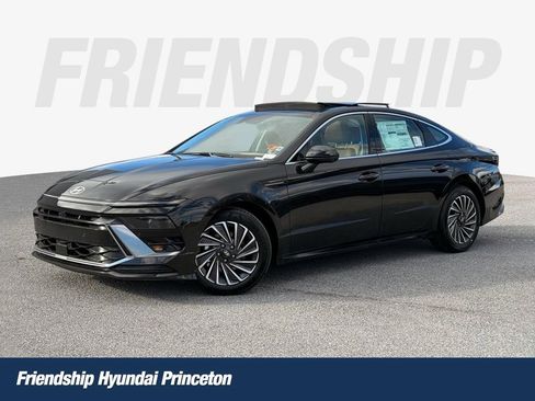 New 2026 Hyundai Sonata Limited image 1