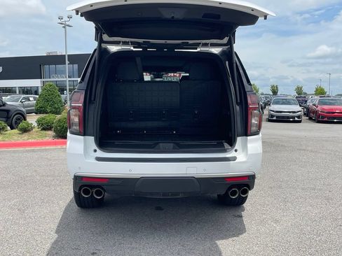 Used 2023 Chevrolet Tahoe High Country w/ Premium Package 2 AWD/4WD image 7