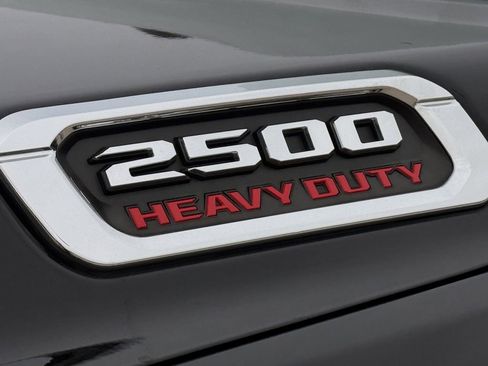 Used 2022 RAM 2500 Limited image 10