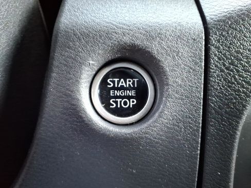 Used 2023 Nissan Frontier PRO-4X w/ Pro Convenience Package image 21