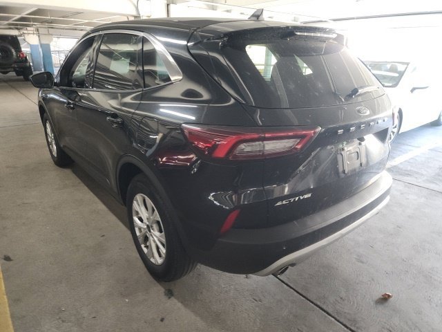 Used 2024 Ford Escape Active FWD image 3