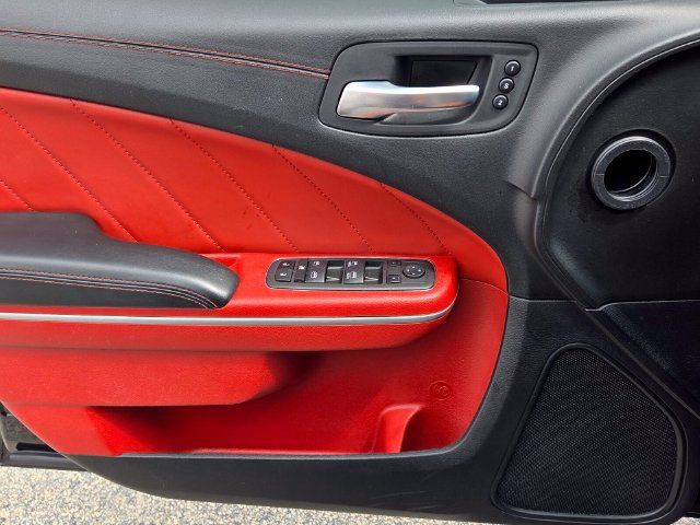 Used 2022 Dodge Charger Scat Pack RWD image 31