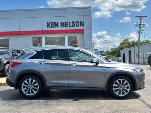 Used 2021 INFINITI QX50 Luxe FWD image 15