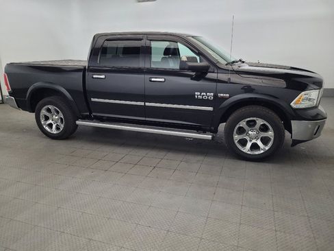 Used 2015 RAM 1500 Laramie w/ Convenience Group AWD/4WD image 11