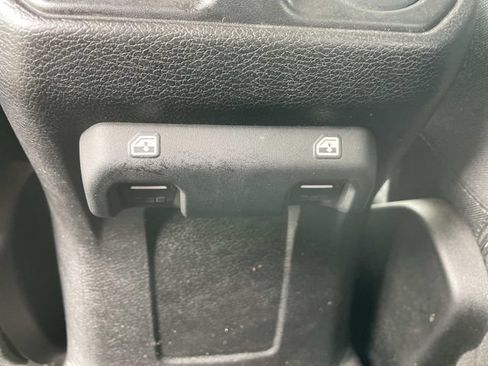 Used 2022 Jeep Wrangler Unlimited Sport AWD/4WD image 15