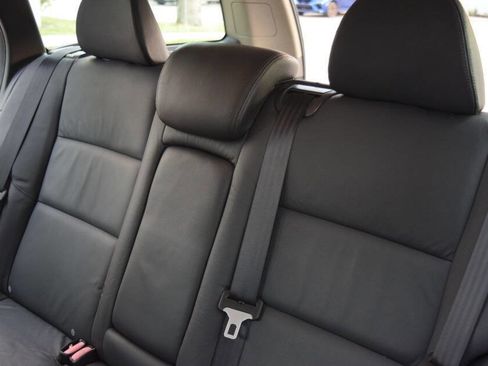 Used 2011 Volvo V50 T5 image 45