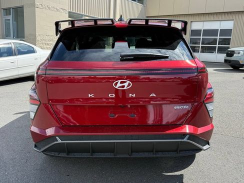 Certified 2025 Hyundai Kona N Line FWD image 3