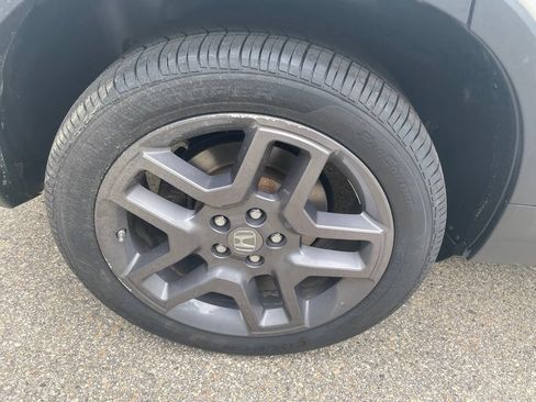 Certified 2023 Honda Passport EX-L image 6